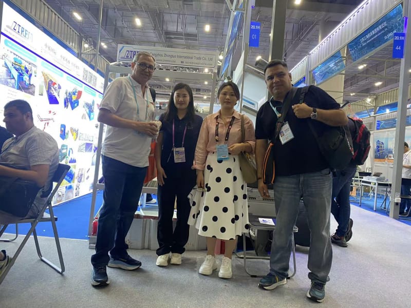 136屆廣交會(huì)上中拓冷彎實(shí)力展現(xiàn)，贏得國(guó)內(nèi)外客戶一致好評(píng)